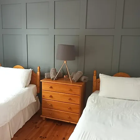 Hill House, Panoramic Burren Views, Ideal Location * Kilfenora