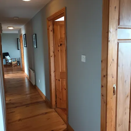 Hill House, Panoramic Burren Views, Ideal Location