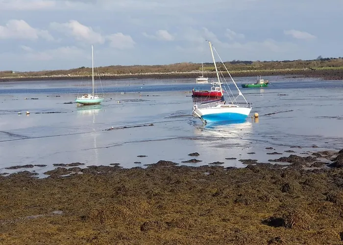 Holiday home Hill House, Panoramic Burren Views, Ideal Location *