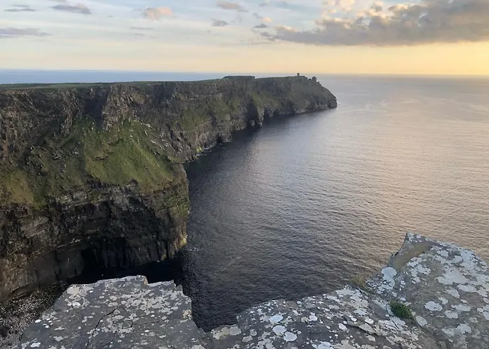 Hill House, Panoramic Burren Views, Ideal Location